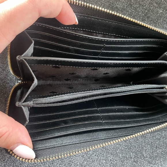 NWOT Kate Spade Zip Around Continental Wallet - Picture 3 of 3